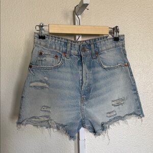 Zara Light Wash Distressed Denim Women’s Shorts